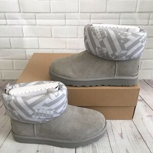 UGG CLASSIC MINI JERSEY STRIPE BOOT